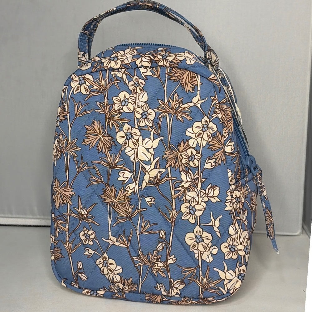 Vera Bradley Blue Floral Quilted Insulated Lunch Bag Top Handle Zip New